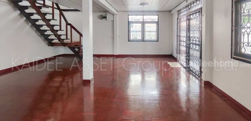 บ้านเดี่ยว ซอย สามัคคี 49 หมู่บ้าน สายันต์ 2 เมืองนนทบุรี