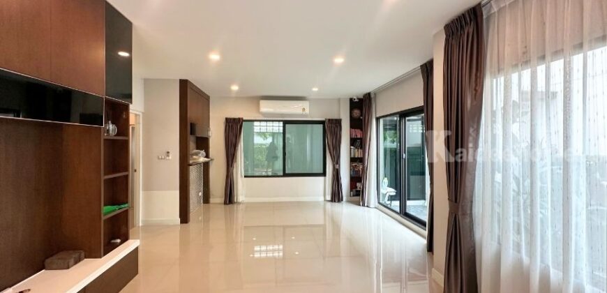 ขาย!! บ้านเดี่ยว เซนโทร บางนา กม.7 (ขนาด 57 ตร.ว.) ต่อเติมเต็มพื้นที่พร้อมเข้าอยู่ บางพลี สมุทรปราการ : Centro Bangna Km.7