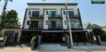 ทาวน์โฮม 3 ชั้น บ้านกลางเมือง ราชพฤกษ์-สาทร บ้านใหม่ สภาพดี แปลงหน้าสวน