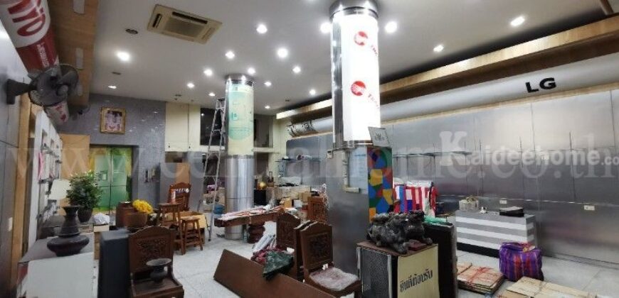 อาคารพาณิชย์ 5 ชั้น 2 คูหา ติดถนนใหญ่แจ้งวัฒนะ ติด MRT