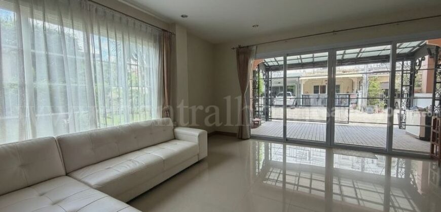 ทาวน์โฮม 3 ชั้น เออร์เบิน สาทร หลังริม ติดถนนราชพฤกษ์