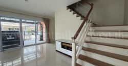 ทาวน์โฮม 3 ชั้น เออร์เบิน สาทร หลังริม ติดถนนราชพฤกษ์