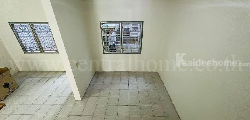 ทาวน์เฮ้าส์ วิโรจน์วิลล์ 345 บางบัวทอง นนทบุรี