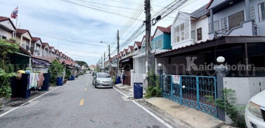 ทาวน์เฮ้าส์ ทรัพย์ดินทอง เทพารักษ์ หลังริม รีโนเวทพร้อมอยู่