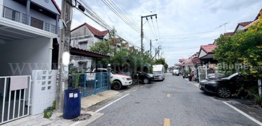 ทาวน์เฮ้าส์ ทรัพย์ดินทอง เทพารักษ์ หลังริม รีโนเวทพร้อมอยู่