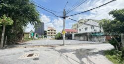 ขายที่ดิน ลาดพร้าว 101 แยก 46 ถมแล้ว 96 ตร.ว. ราคาเพียง 48,000 บาท/ตารางวา เท่านั้น รับประกันเลยว่าถูกกว่านี้ไม่มีอีกแล้ว เข้าซอยเพียงแค่ 350 เมตร