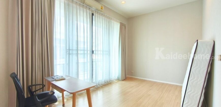 ขาย!! ทาวน์โฮม 3 ชั้น บ้านกลางเมือง งามวงศ์วาน (ขนาด 18 ตร.ว.) งามวงศ์วาน 47 แยก 6 (ซ.ชินเขต 2/6) ใกล้การไฟฟ้าส่วนภูมิภาค(สำนักงานใหญ่) หลักสี่ กทม. : Baan Klang Muang Ngamwongwan