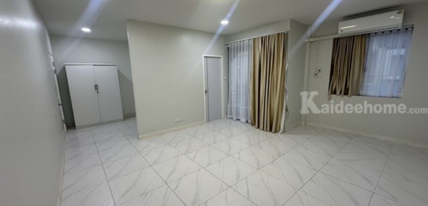 รหัสC7265 ให้เช่าทาวน์โฮม Home Office 4 ชั้น หมู่บ้านสินธานี ย่านลาดพร้าว 80 ใกล้รถไฟฟ้าสถานีลาดพร้าว 83
