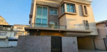 รหัสC7268 ให้เช่าบ้านเดี่ยว 3ชั้น เหมาะทำโฮมออฟฟิศและพักอาศัย ย่านรามอินทรา 73 ใกล้รถไฟฟ้าสถานีคู้บอน