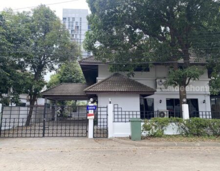 รหัสC7270 ให้เช่าบ้านเดี่ยว 2ชั้น ถนนประชาอุทิศ เลียบด่วนเอกมัย-รามอินทรา เหม่งจ๋าย ห้วยขวาง เหมาะทำโฮมออฟฟิศ