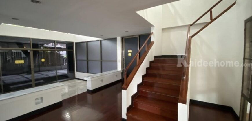 รหัสC7270 ให้เช่าบ้านเดี่ยว 2ชั้น ถนนประชาอุทิศ เลียบด่วนเอกมัย-รามอินทรา เหม่งจ๋าย ห้วยขวาง เหมาะทำโฮมออฟฟิศ