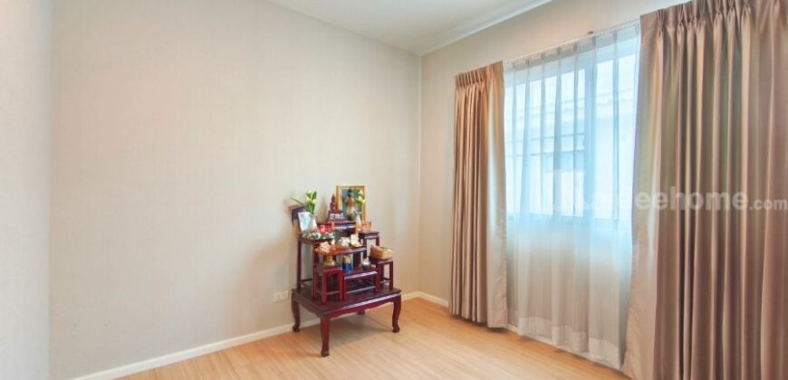 ขาย!! ทาวน์โฮม 3 ชั้น บ้านกลางเมือง งามวงศ์วาน (ขนาด 18 ตร.ว.) งามวงศ์วาน 47 แยก 6 (ซ.ชินเขต 2/6) ใกล้การไฟฟ้าส่วนภูมิภาค(สำนักงานใหญ่) หลักสี่ กทม. : Baan Klang Muang Ngamwongwan