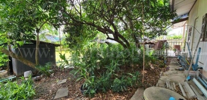 ที่ดินพร้อมสิ่งปลูกสร้าง 4 ไร่ 83 ตร.วา ติดถนน สามพราน นครปฐม