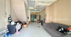 ทาวน์เฮ้าส์ หมู่บ้าน เบญจทรัพย์ รังสิต – คลอง6