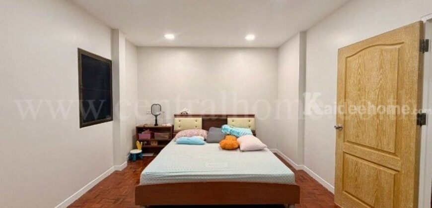 บ้านเดี่ยว ลาดพร้าว 80 (ซอยจันทิมา) บ้านรีโนเวทใหม่ทั้งหลัง