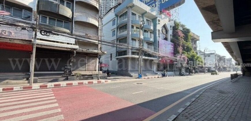 ให้เช่า อาคารพาณิชย์ ติดถนนงามวงค์วาน ทำเลดี