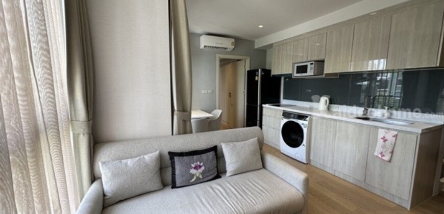 ให้เช่าคอนโด Runesu Thonglor 5 ใจกลางทองหล่อ เดินทางสะดวก ใกล้ BTS เฟอร์ครบ พร้อมเข้าอยู่ โทร 086-002-2449