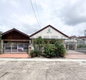 บ้านเดี่ยว หมู่บ้าน ชล ลดา บางบัวทอง นนทบุรี
