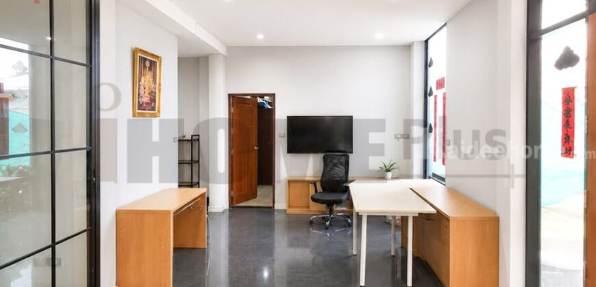 บ้านเดี่ยว Home office+โกดังสินค้า รามอินทรา5 แยก 18