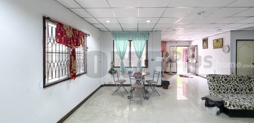 บ้านเดี่ยว หมู่บ้าน ชล ลดา บางบัวทอง นนทบุรี