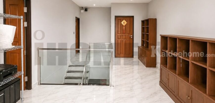 บ้านเดี่ยว Home office+โกดังสินค้า รามอินทรา5 แยก 18