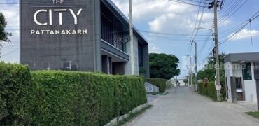 ขายที่ดินเนื้อที่ 100 ตรว ที่ถมแล้ว ด้านหลังที่ติดกับหมู่บ้าน The City Pattankarn อ่อนนุช 70/1