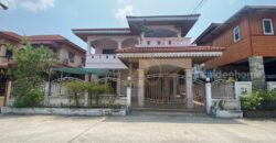ให้เช่าบ้านเดี่ยว2ชั้น เลี้ยงสัตว์ได้ หมู่บ้านกีรติ 5 บ้านสวน 9 ซ.1 ใกล้โรงเรียนจั่นอนุสรณ์  ต.บ้านสวน อ.เมืองชลบุรี จ.ชลบุรี