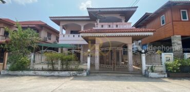 ให้เช่าบ้านเดี่ยว2ชั้น เลี้ยงสัตว์ได้ หมู่บ้านกีรติ 5 บ้านสวน 9 ซ.1 ใกล้โรงเรียนจั่นอนุสรณ์  ต.บ้านสวน อ.เมืองชลบุรี จ.ชลบุรี