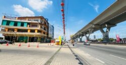 อาคารพาณิชย์ 4 ชั้น ติดถนนพระราม 2 ใกล้เซ็นทรัลมหาชัย