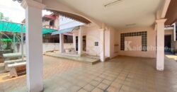 ให้เช่าบ้านเดี่ยว2ชั้น เลี้ยงสัตว์ได้ หมู่บ้านกีรติ 5 บ้านสวน 9 ซ.1 ใกล้โรงเรียนจั่นอนุสรณ์  ต.บ้านสวน อ.เมืองชลบุรี จ.ชลบุรี