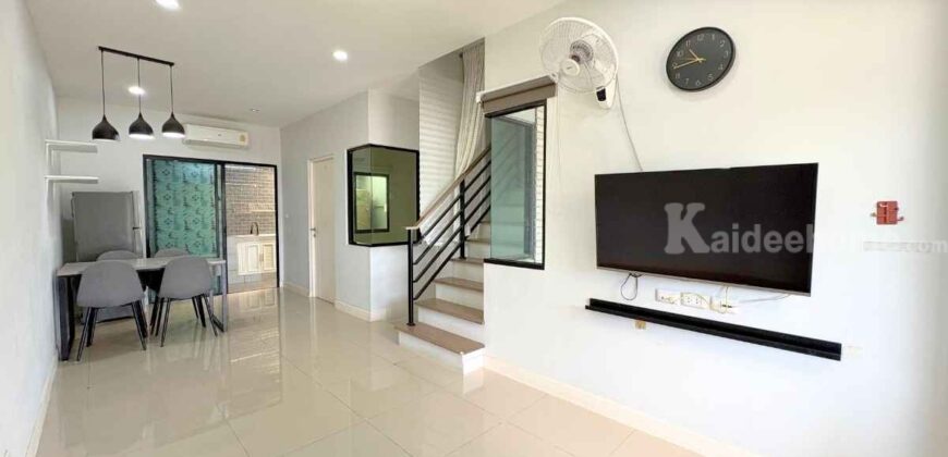 สิริเพลส รังสิต ถ.รังสิต-ปทุมธานี หน้าบ้านไม่ชนใคร ได้ความเป็นส่วนตัว Siri Place Rangsit