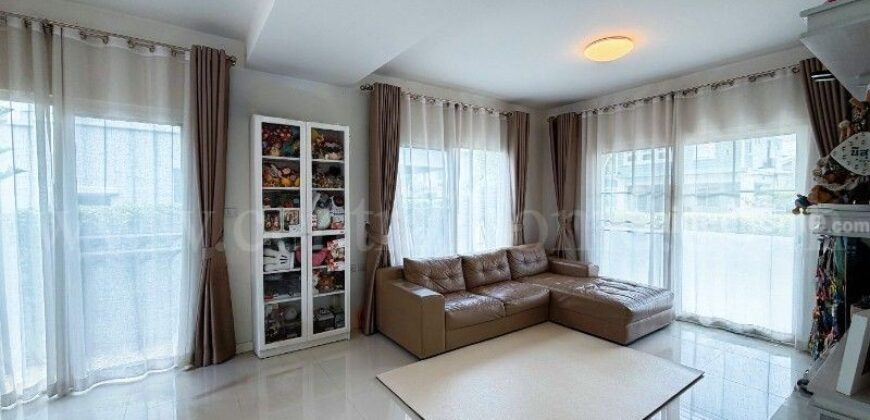 บ้านเดี่ยว 50 ตารางวา แต่งครบ พร้อมอยู่! Villaggio บางนา (ซอยเอแบค)
