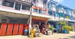 ทาวน์เฮาส์ 3 ชั้น ถ.แจ้งวัฒนะ-ปากเกร็ด ซ.36 ทำเลดี ใกล้รถไฟฟ้า ราคาถูก : Townhouse 3 levels Chaengwattana – Pak Kret 36