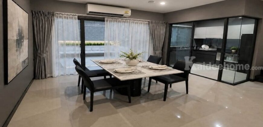 รหัสC7283 ForRent Luxury Townhome ให้เช่าทาวน์โฮม 3ชั้น โครงการThe Landmark เอกมัย-รามอินทรา บ้านพร้อมอยู่