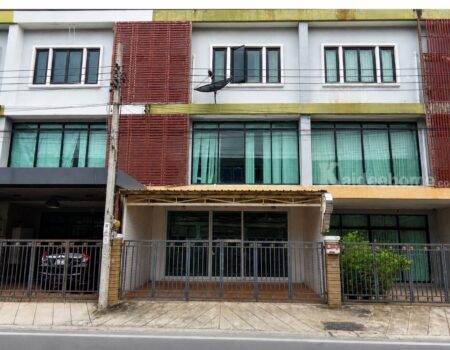 🚩 ให้เช่า ทาวน์โฮม 3 ชั้น หน้ากว้าง ทำเลดี ต้นซอยนวมินทร์ 74 เป็นที่พักอาศัยเหมาะกับประกอบกิจการ