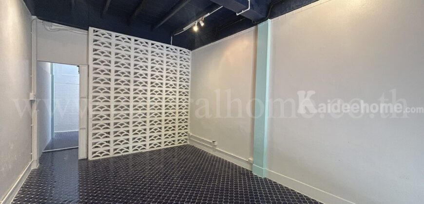 อาคารพาณิชย์ 3 ชั้น ซอยเจริญกรุง 61 สาทร รีโนเวทใหม่