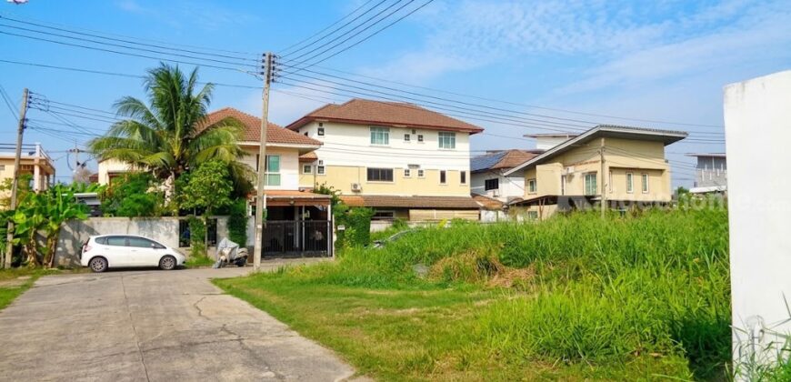 🚩ที่ดินจัดสรร แปลงสวยหัวมุม 60 ตาราวา หมู่บ้านเปรมปรีด์ ในซอย รังสิต-นครนายก 54