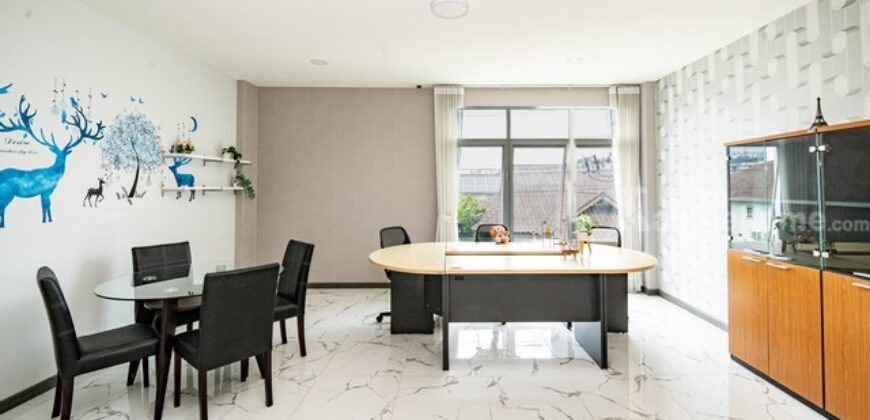 Hallmark Elegant สุขุมวิท 64 — Luxury Business Home ที่ตอบโจทย์ทั้งธุรกิจและการอยู่อาศัย