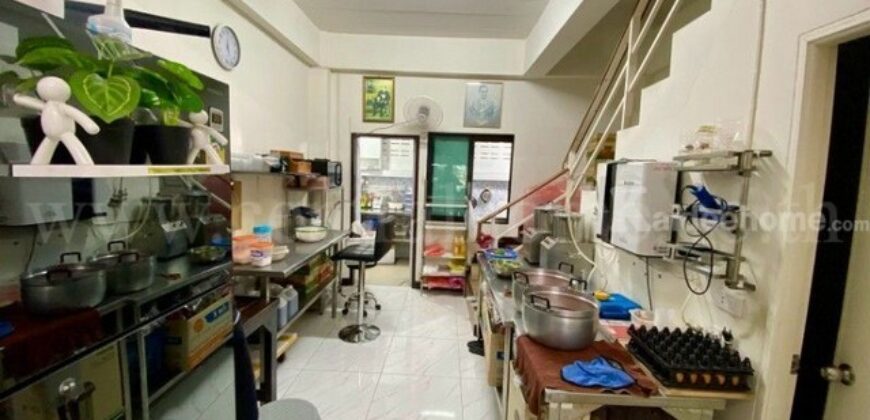 อาคารพาณิชย์ 3 ชั้น 25.4 ตร.ว. บางปะอิน