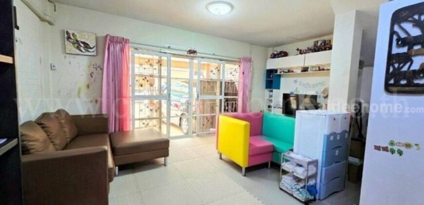 ทาวน์โฮม 2 ชั้น ซื่อตรง สายไหม บ้านพร้อมอยู่ ถูกสุดในโครงการ
