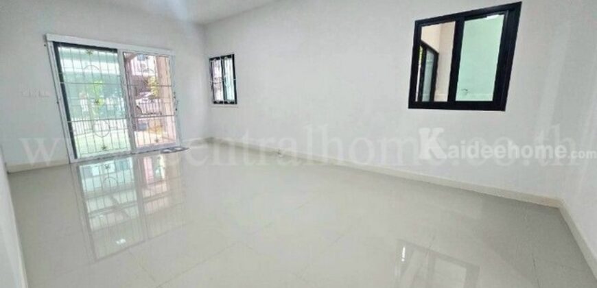 ทาวน์โฮม 2 ชั้น ภัทรไพรเวท 2 เฟส 3 หลังมุม ต้นโครงการ บ้านใหม่เหมือนมือ 1