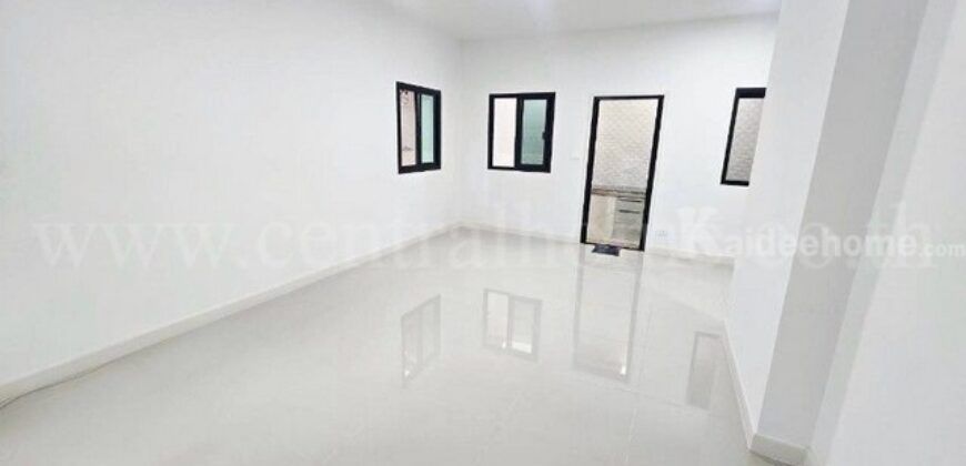 ทาวน์โฮม 2 ชั้น ภัทรไพรเวท 2 เฟส 3 หลังมุม ต้นโครงการ บ้านใหม่เหมือนมือ 1