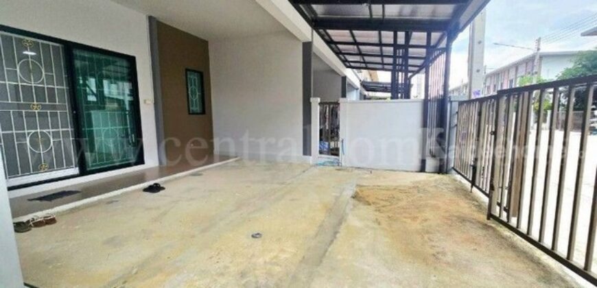 ทาวน์โฮม 2 ชั้น ภัทรไพรเวท 2 เฟส 3 หลังมุม ต้นโครงการ บ้านใหม่เหมือนมือ 1