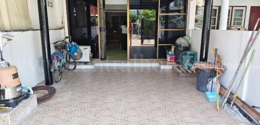 ทาวน์เฮ้าส์ สลาสินีวิลล์ พหลโยธิน 62 พร้อมอยู่
