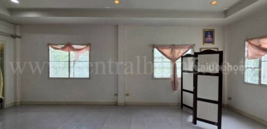 บ้านเดี่ยว หมู่บ้าน สวนแสนสุข องครักษ์ นครนายก พร้อมอยู่ ราคาถูก
