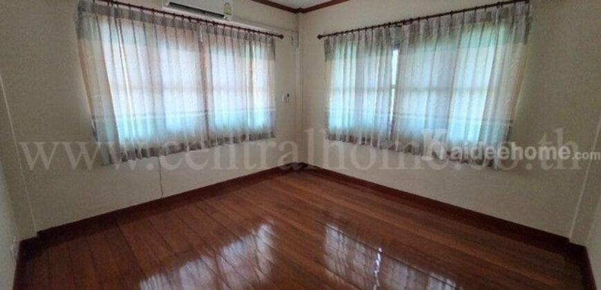 บ้านเดี่ยว 2 ชั้น พร้อมที่ดิน 245.4 ตร.วา ซอยบางกร่าง 62 ติดถนนราชพฤกษ์ ราคาดี