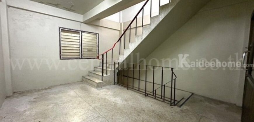 อาคารพาณิชย์ 3.5 ชั้น ลาดพร้าววังหิน 26 เนื้อที่ 24 ตร.วา ราคาถูกมาก – ลาดพร้าว