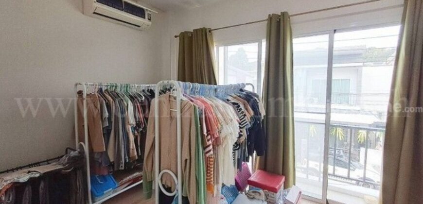 บ้านเดี่ยวหลังเดียวใน ม.ทริโอทาวน์ อัสสัมชัญ ศรีราชา ราคาถูกกว่าบ้านแฝด