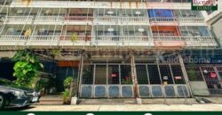 อาคารพาณิชย์ 3.5 ชั้น ลาดพร้าววังหิน 26 เนื้อที่ 24 ตร.วา ราคาถูกมาก – ลาดพร้าว