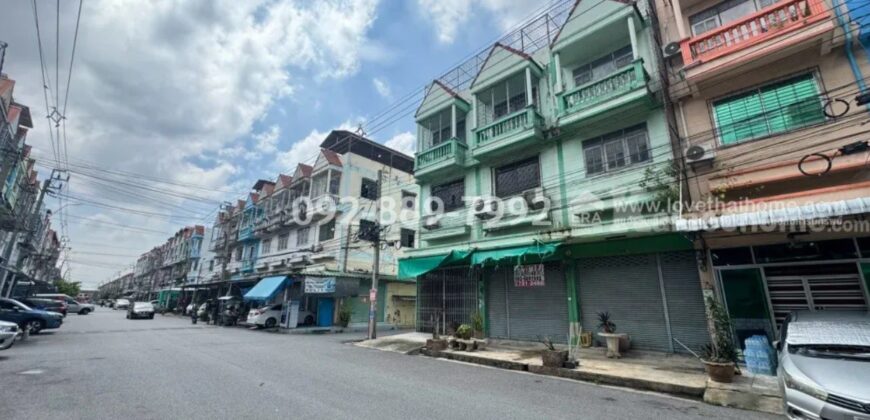 ขายตึกแถว3ห้องติด ใกล้ถนนกาญนาภิเษก 50 เมตร ใกล้ เซ็นทรัลเวสเกต และ MRTคลองบางไผ่